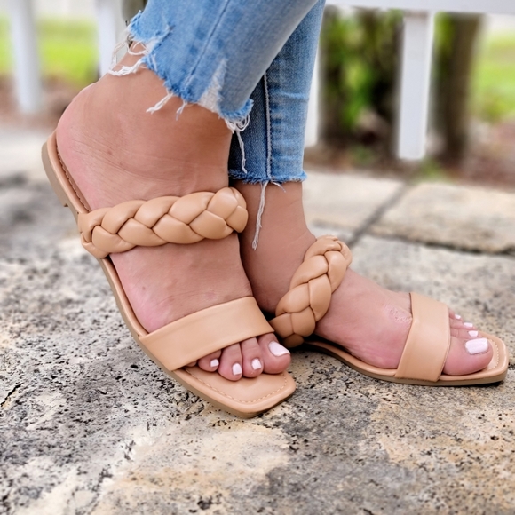 Nude Two Band Braided Flat Sandals - Picture 4 of 5